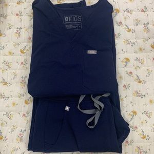 Figs size M Catarina top and M joggers